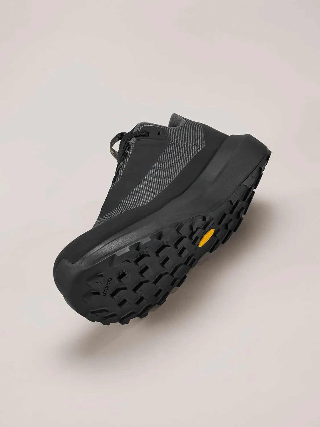 Arc'teryx Men's Norvan LD 4 GTX - Waterproof Trail Running Shoes for Men, Designed for Long-Distance Mountain Runs