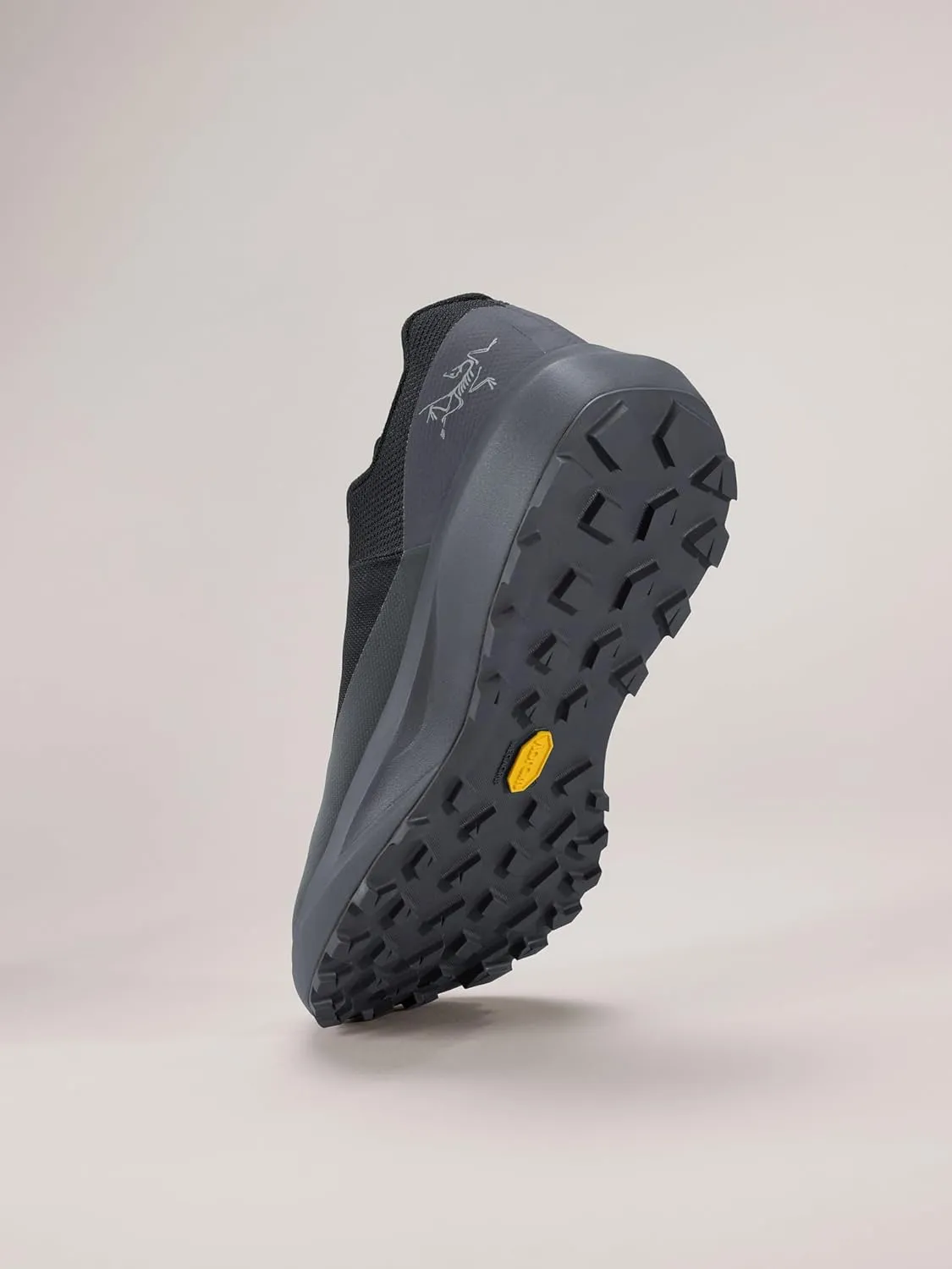 Arc'teryx Men's Norvan LD 4 - Lightweight Mountain Running Shoes for Men, Long Distance Running Shoes for All Terrains