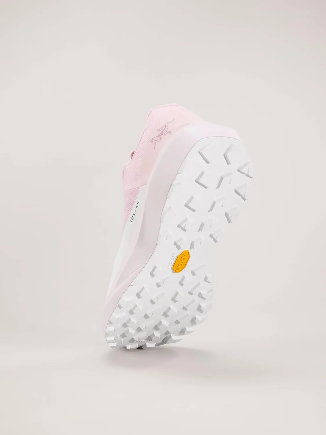 Arc'teryx Women's Norvan LD 4 - Lightweight Mountain Running Shoes for Women, Long Distance Running Shoes for All Terrains