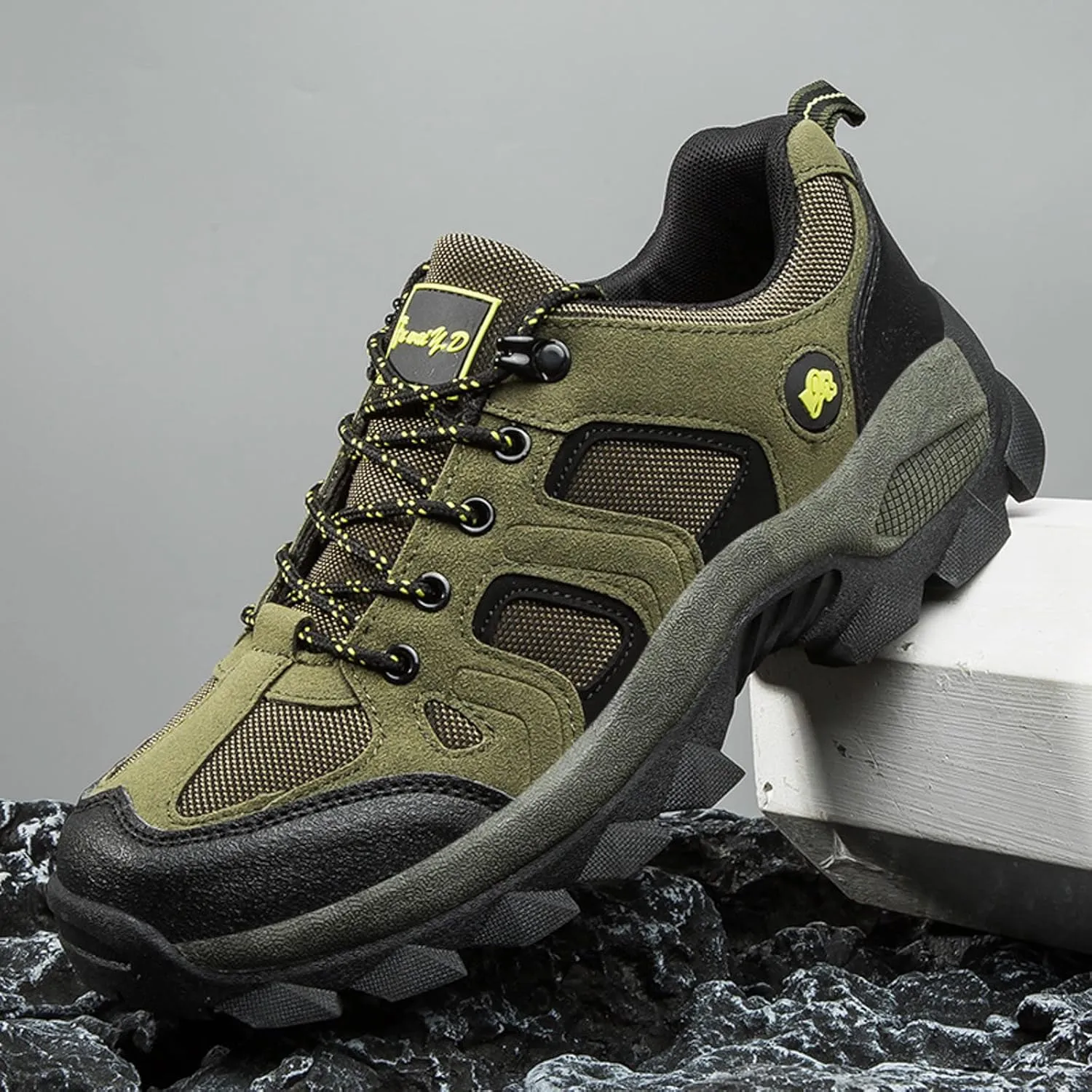 Lightweight Hiking Shoes for Men Lightweight Sport Gym Jogging Walking Sneaker Men's Arch Support Insole Shoes
