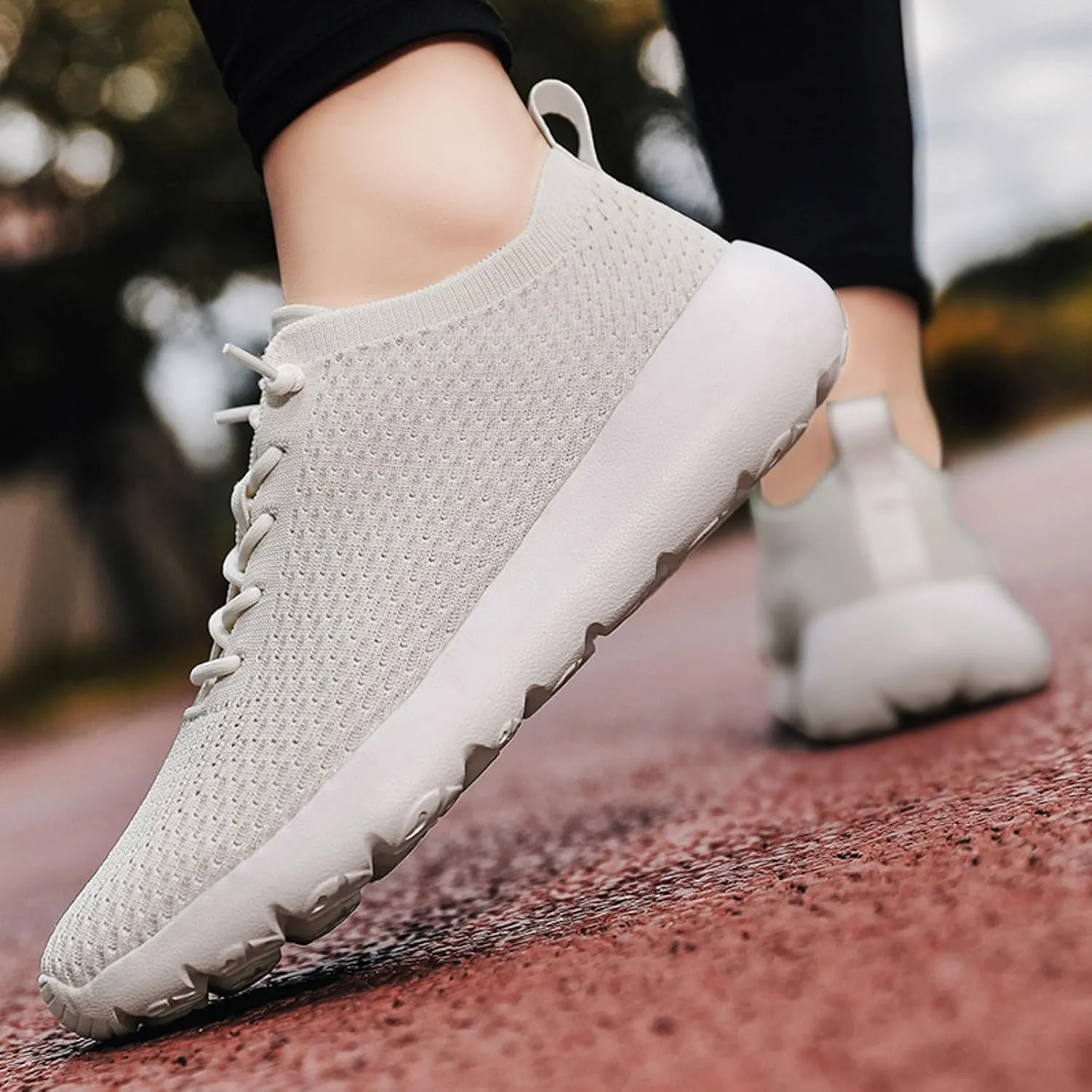 Men's Classic Casual Jogging Sneakers Portable Non Slip Fitness Workout Shoe Men's Sport Breathable Mesh Shoes
