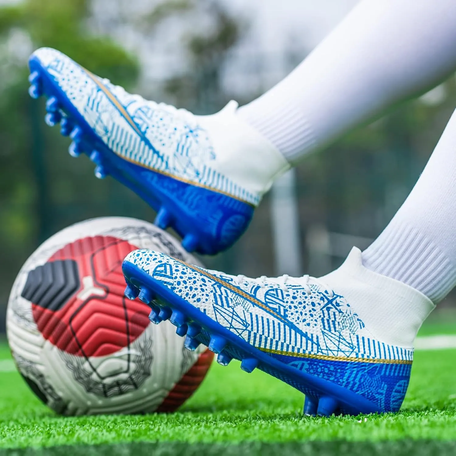 Men's Soccer Cleats Indoor Turf Lightweight Performance Training Soccer Shoes Soft Ground Athletic Football Boots Outdoor