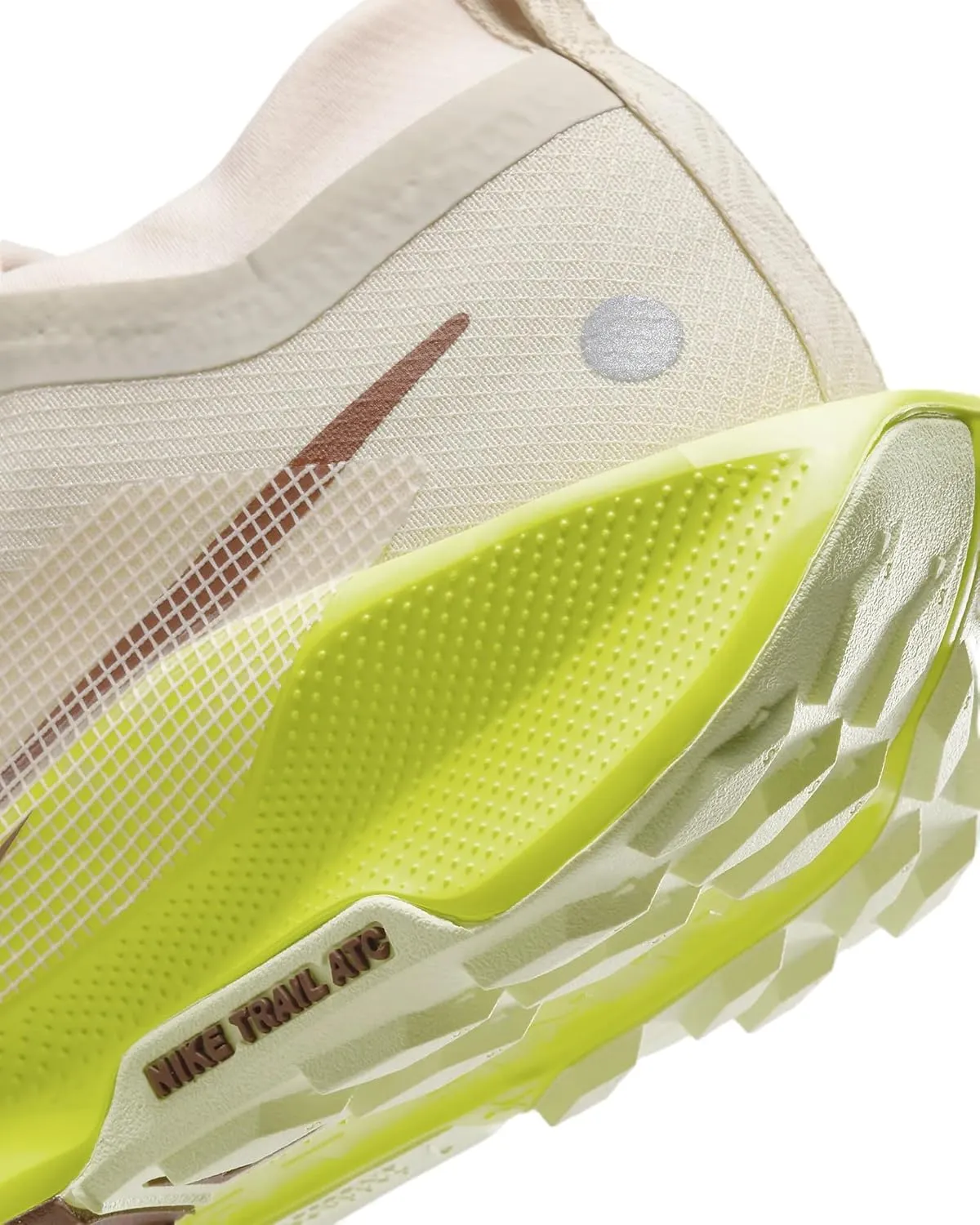 Nike Pegasus Trail 5 Gore-Tex Women's Waterproof Trail Running Shoes