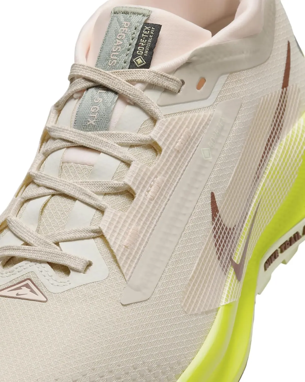 Nike Pegasus Trail 5 Gore-Tex Women's Waterproof Trail Running Shoes