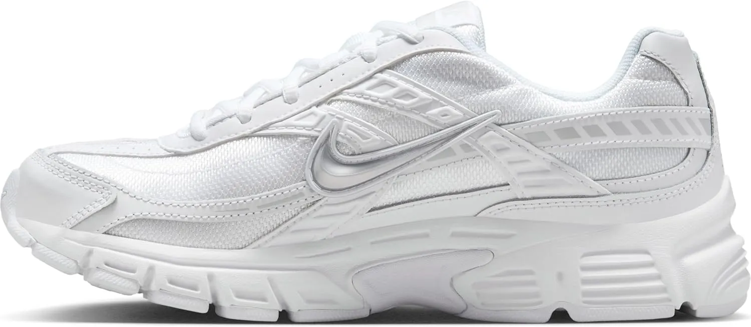 NIKE Women's Sneakers Trail Running Shoes