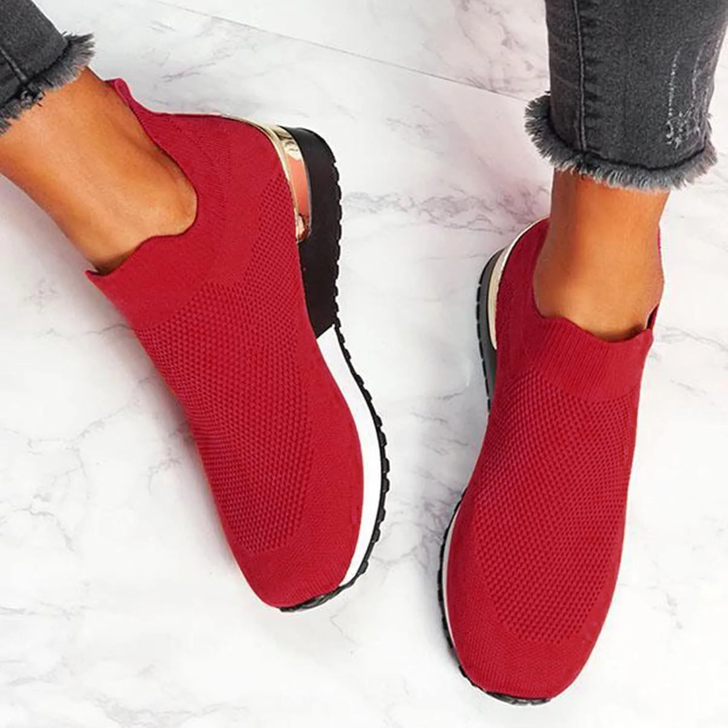 Women's Athletic Walking Shoes Slip On Casual Mesh Slip On Shoes Women Sports Ladies Casual Shoes Fashion Sneakers 2025 Brown Tennis Shoe Casual Loafers